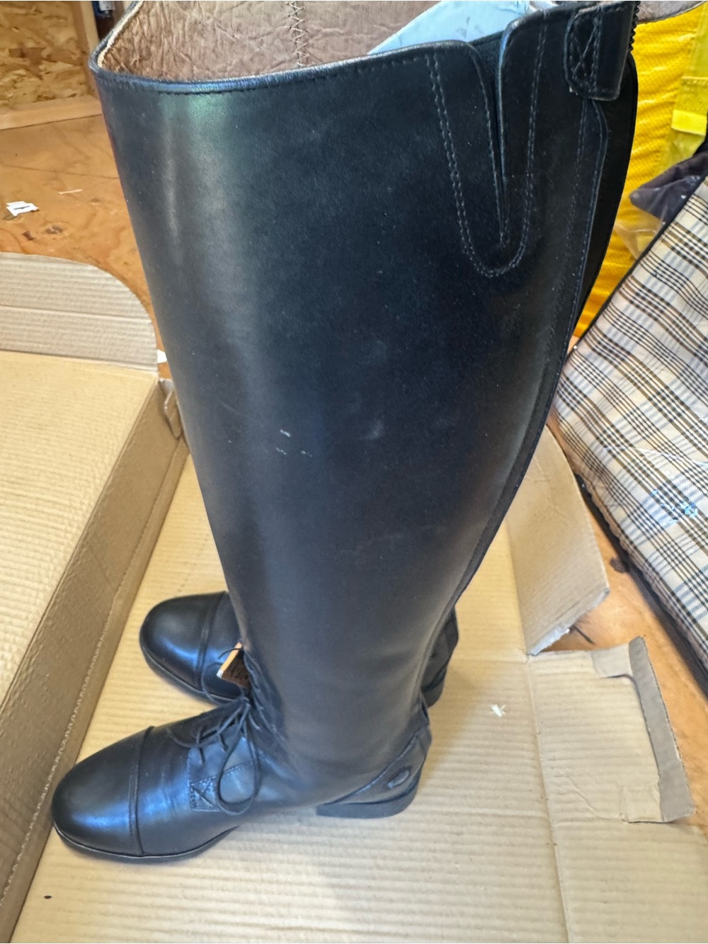 Ariat Heritage Field Zip Tall Riding Boot Full Calf, Size 8.5 NWB - Picture 4 of 11